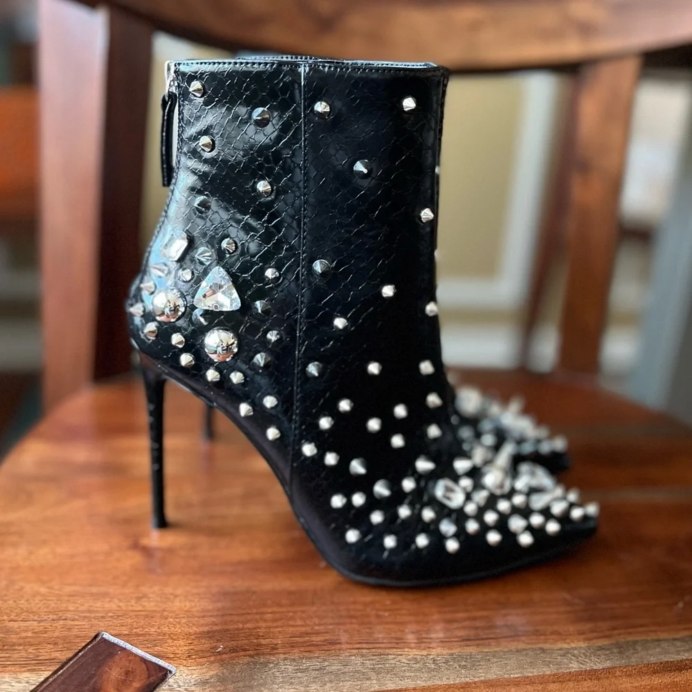 Steve Madden Viceroy Embellished Black Stiletto Heel Ankle Boots - Picture 7 of 12